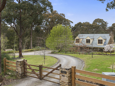 25 Alpine Avenue, Macedon