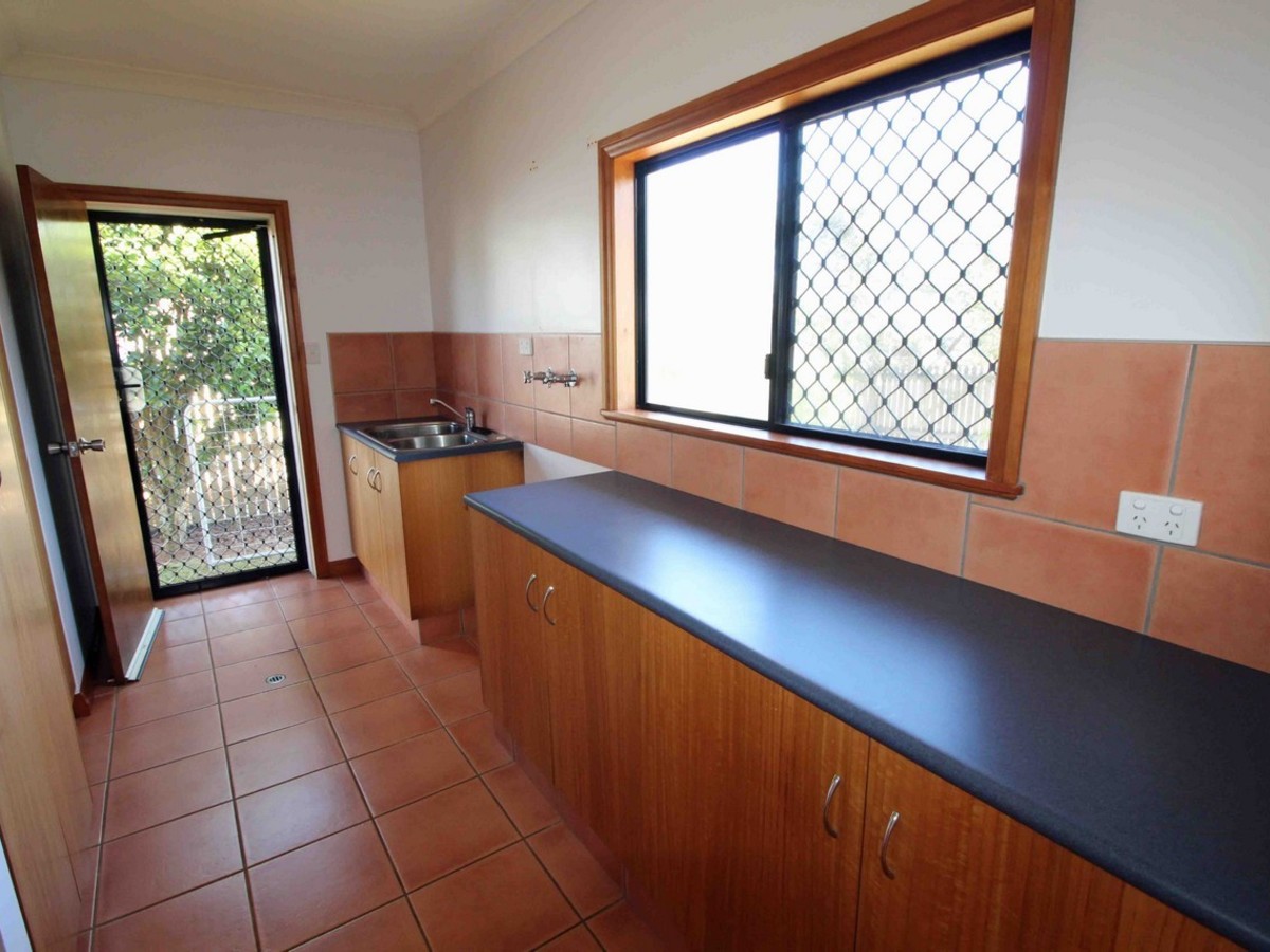 36 Anthony Drive, Atherton