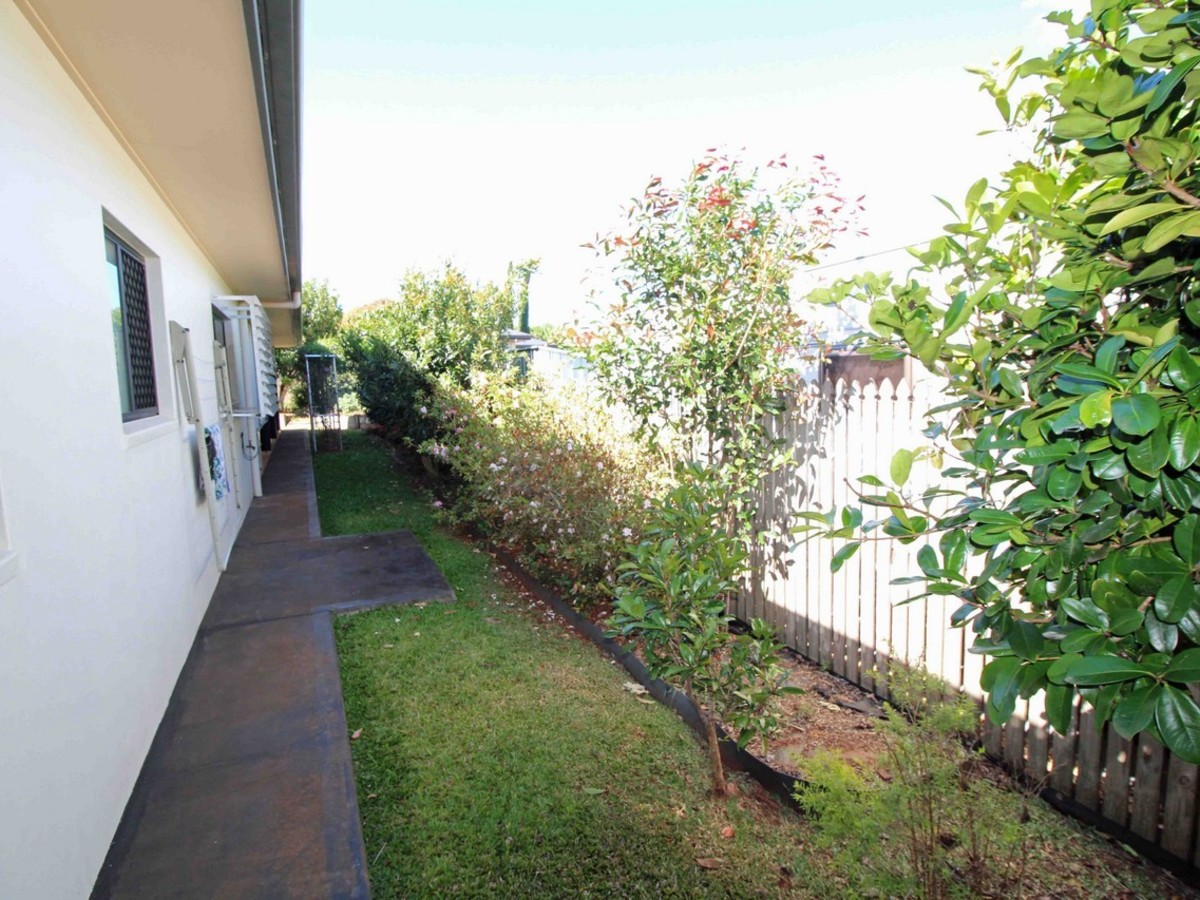 36 Anthony Drive, Atherton