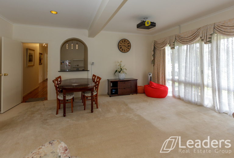 4 Nolan Close, Doncaster East