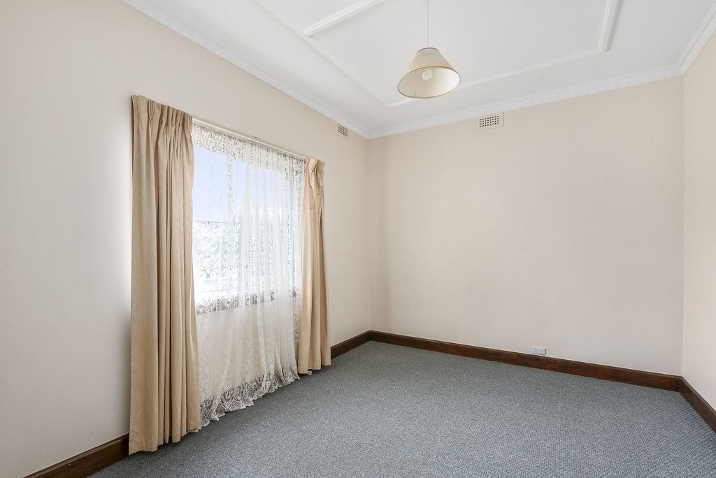84 Bay Road, Mount Gambier