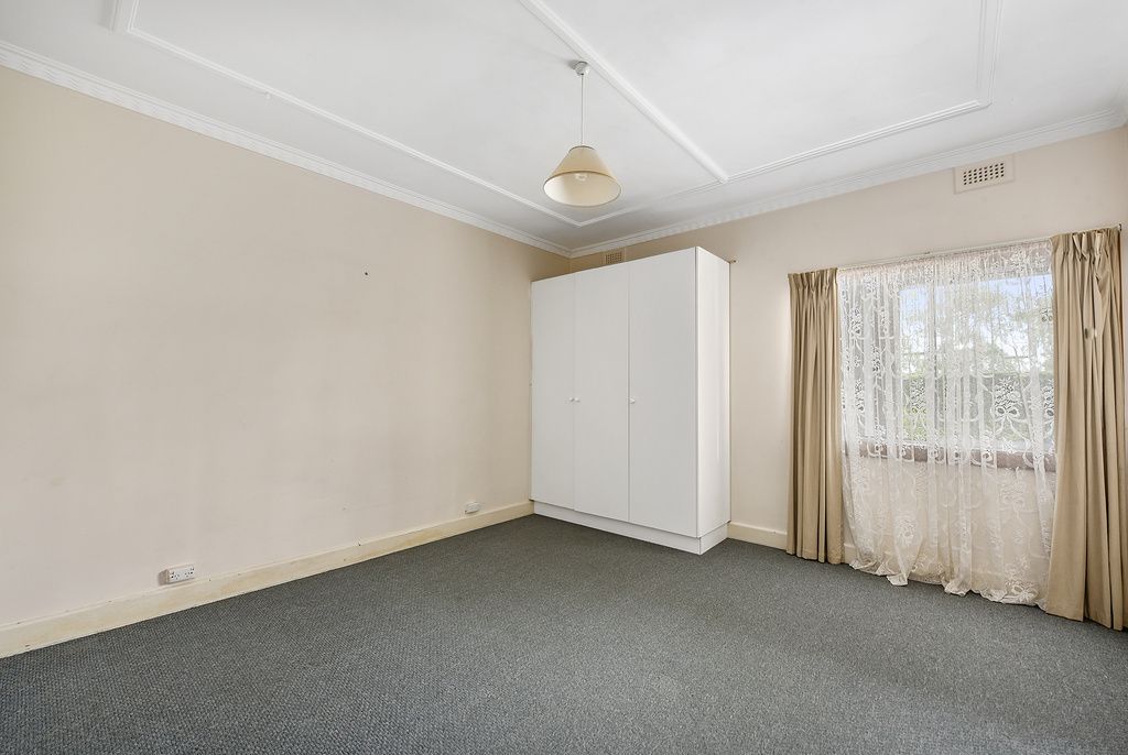 84 Bay Road, Mount Gambier