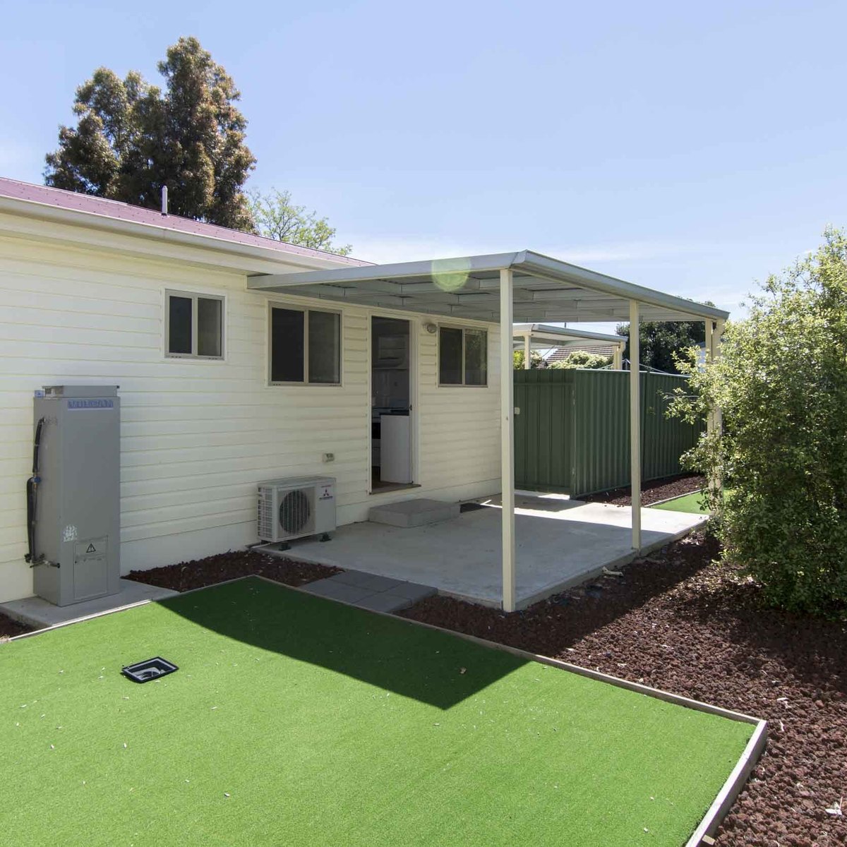 2 / 26 Philip Street, Horsham