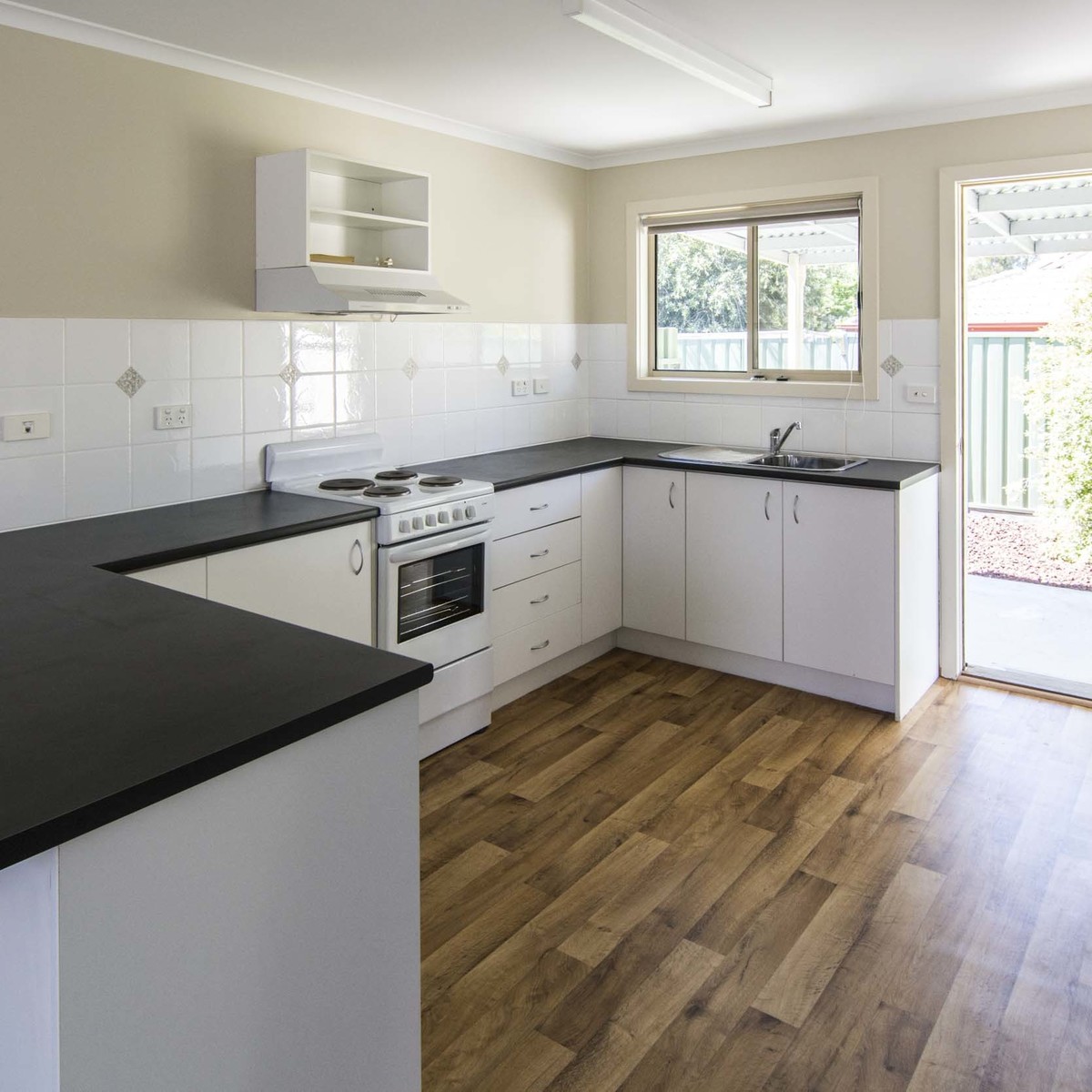 2 / 26 Philip Street, Horsham