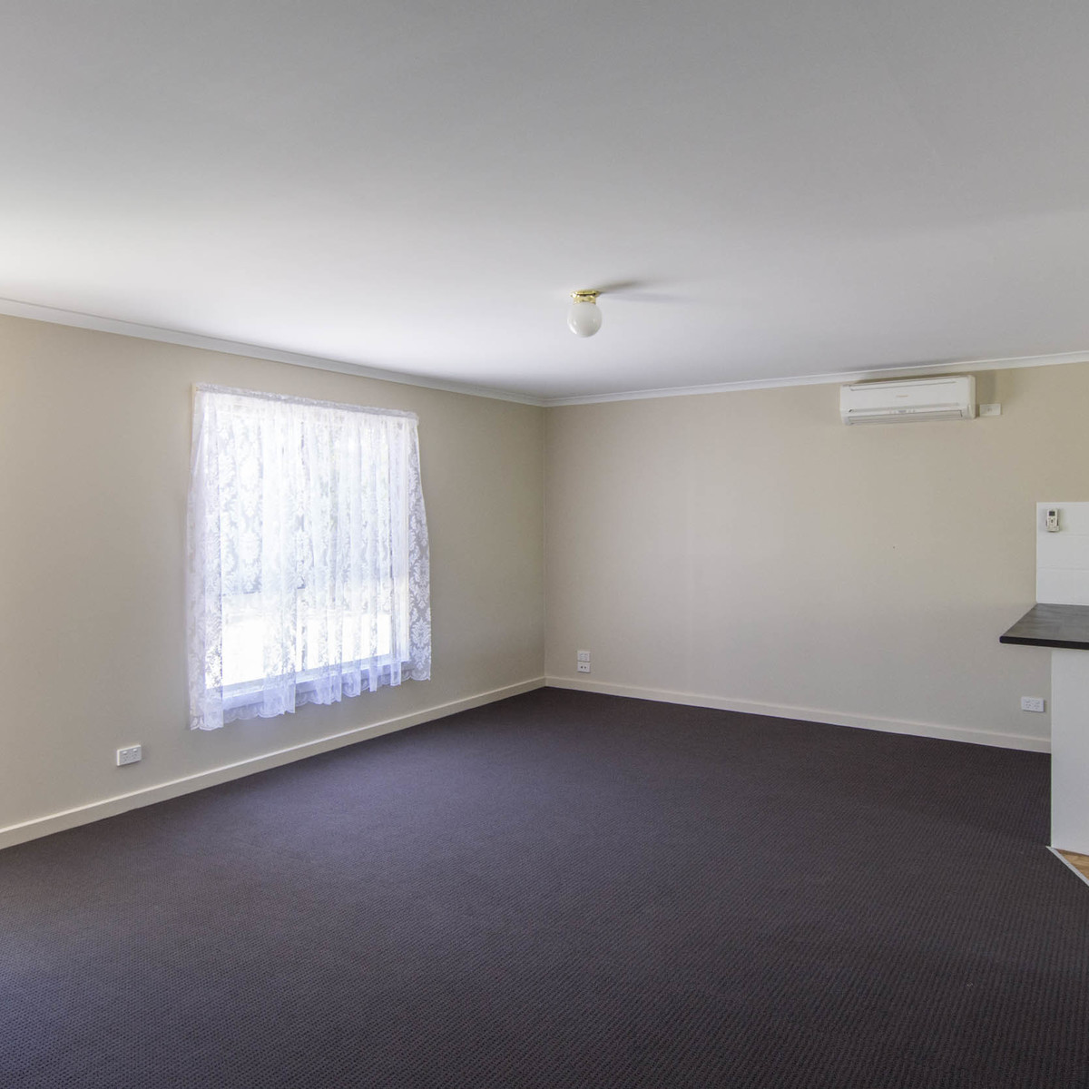 2 / 26 Philip Street, Horsham