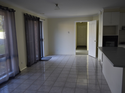 9 Rimes Close, Cranbourne West