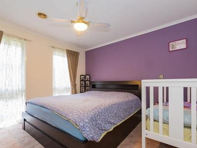 9 Blackwood Drive, Hampton Park
