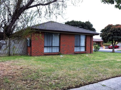 54 Beckington Crescent, Hampton Park