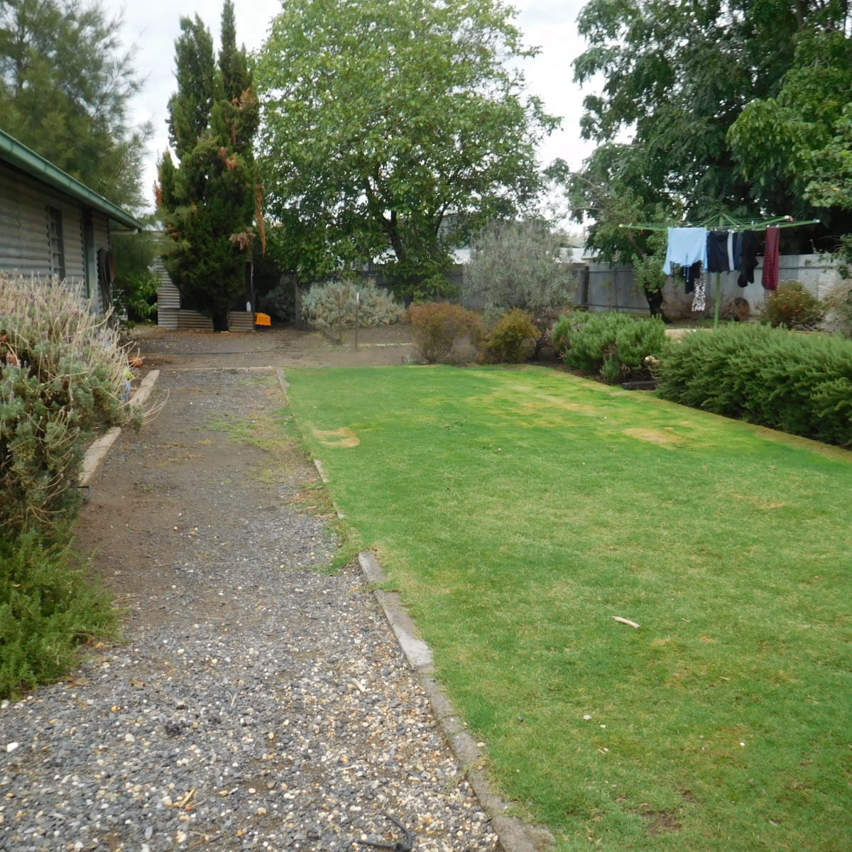 27 Stewart Street, Horsham