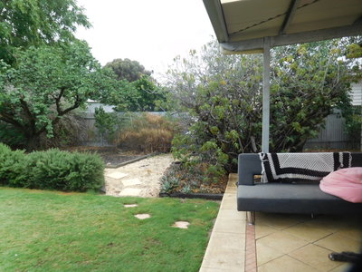 27 Stewart Street, Horsham