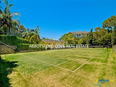 18 / 3a Blackwall Point Rd , Abbotsford