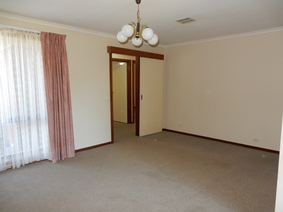 54 Beckington Crescent, Hampton Park