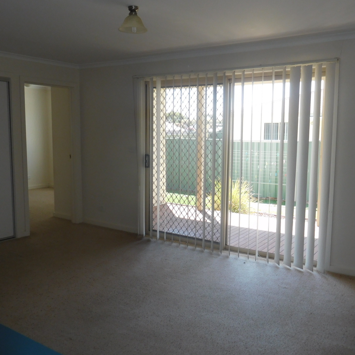 1 / 26 Philip Street, Horsham