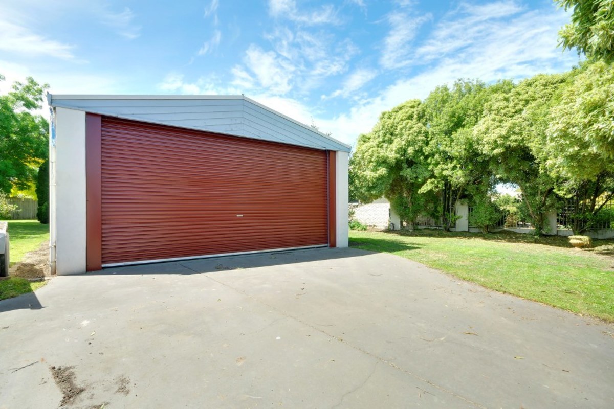 112114 Bridle Road, Morwell Rennie Property Sales