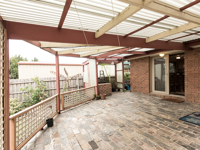 57 Meredith Crescent, Hampton Park