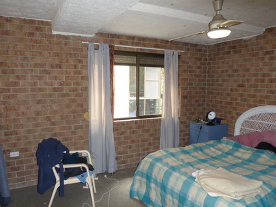 1 / 2 Rajah Road, Ocean Shores