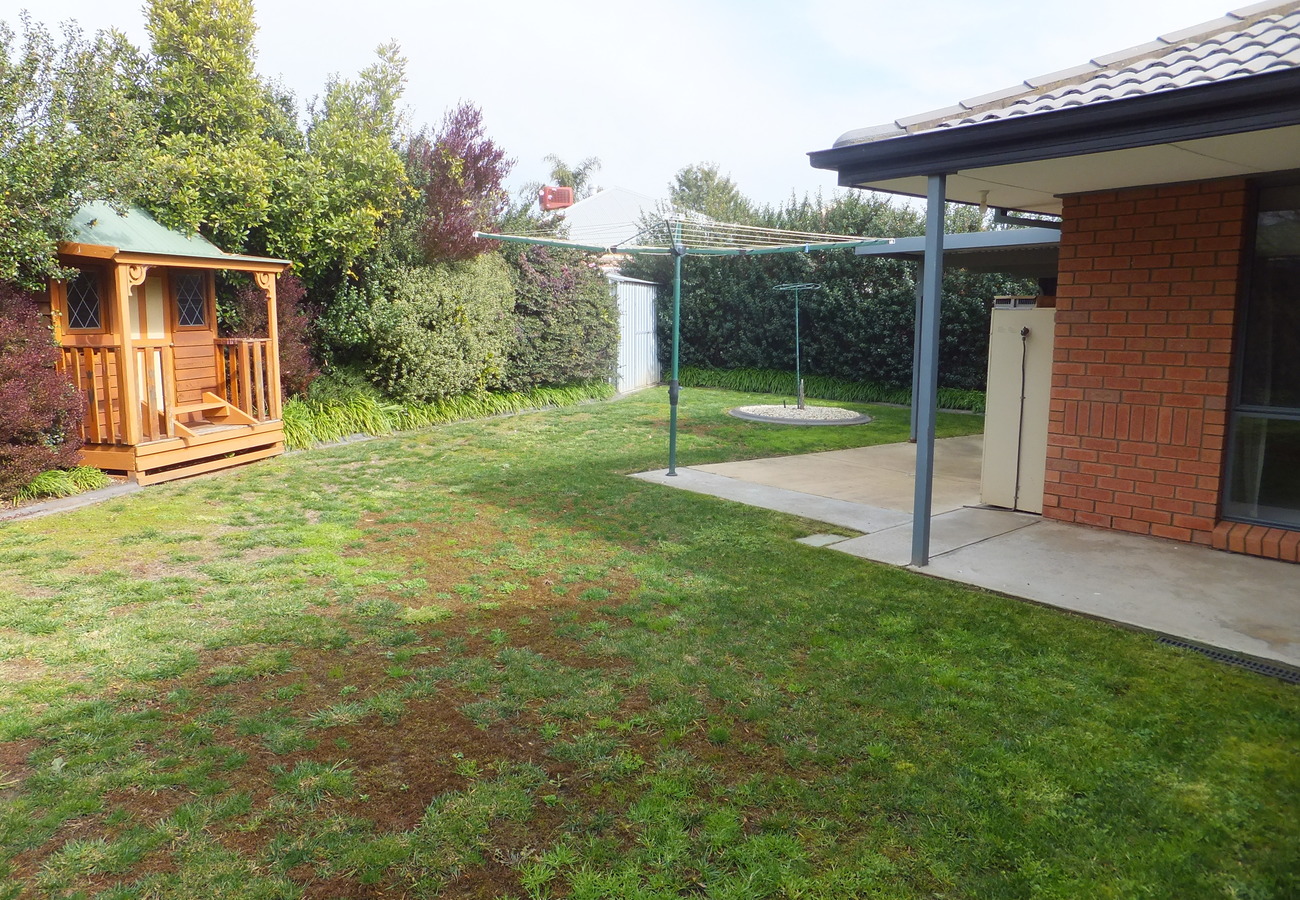 4 Polwarth Place, Shepparton