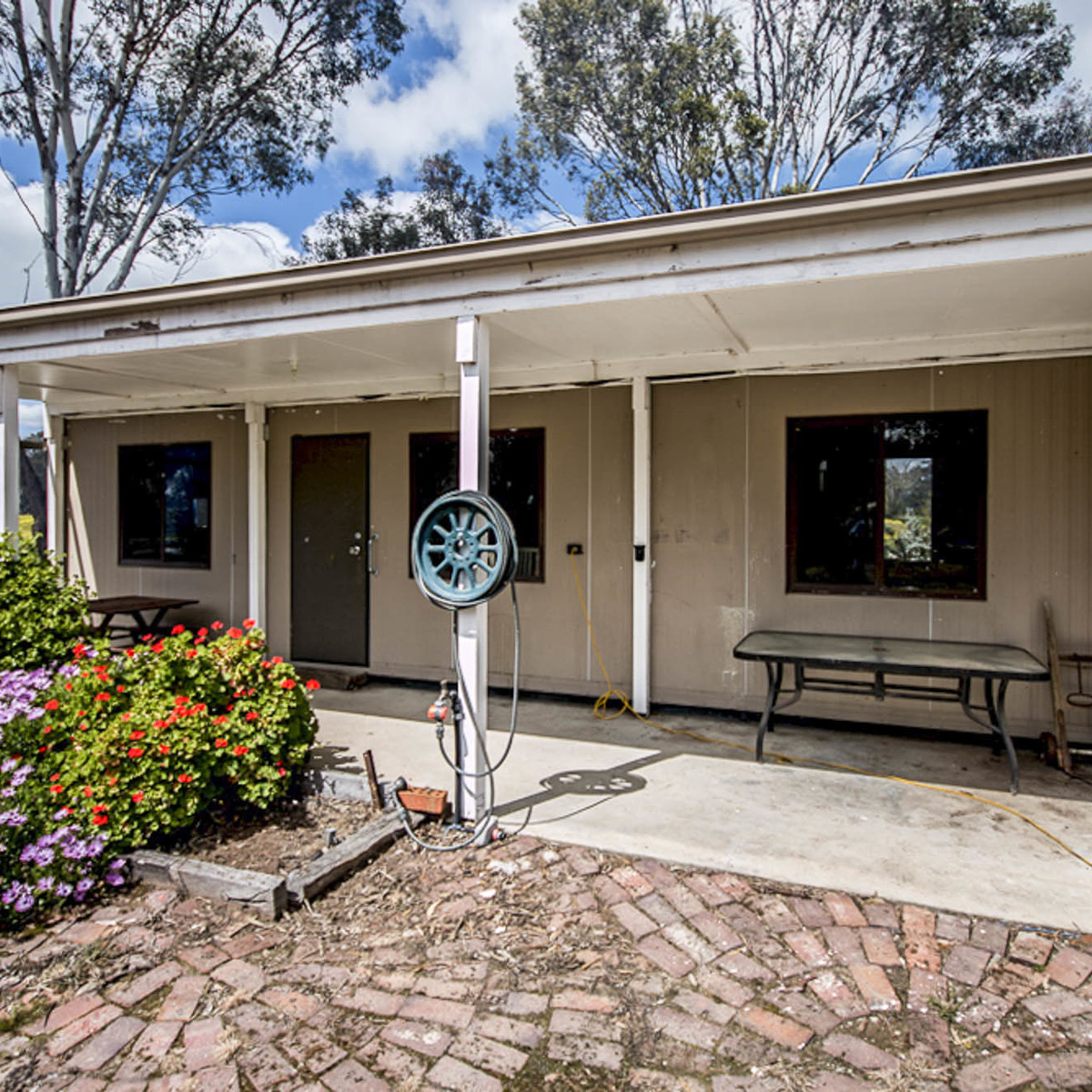 1704 Henty Highway, Mockinya