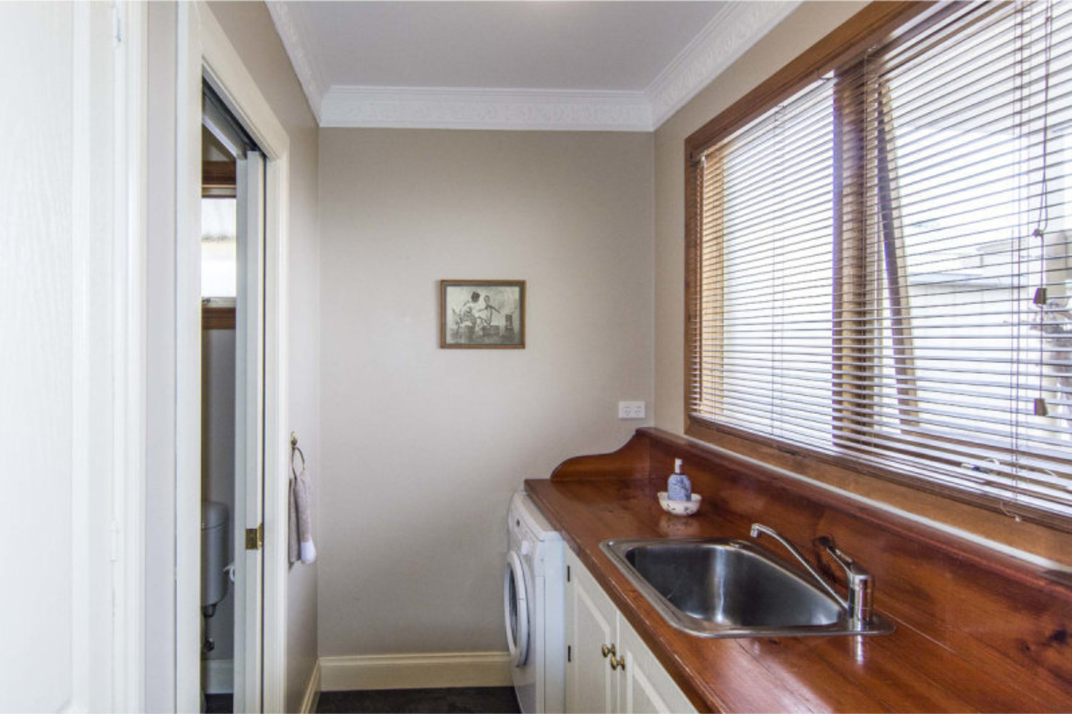 9 John Street, Horsham