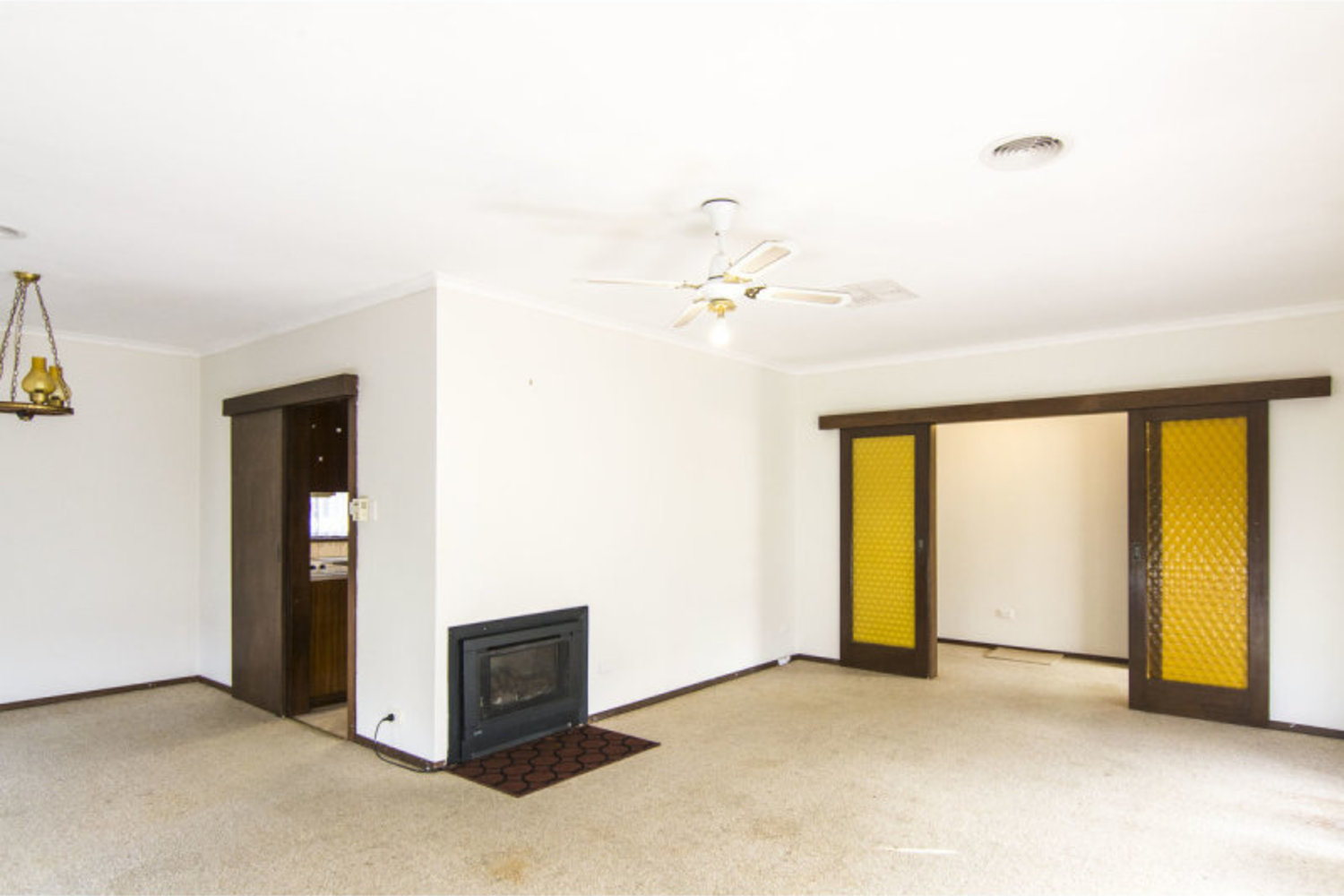 9 Queen Street, Horsham