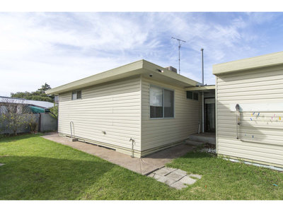 9 Queen Street, Horsham