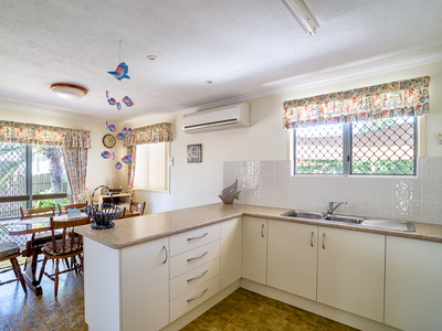 14 Robert Street, Torquay