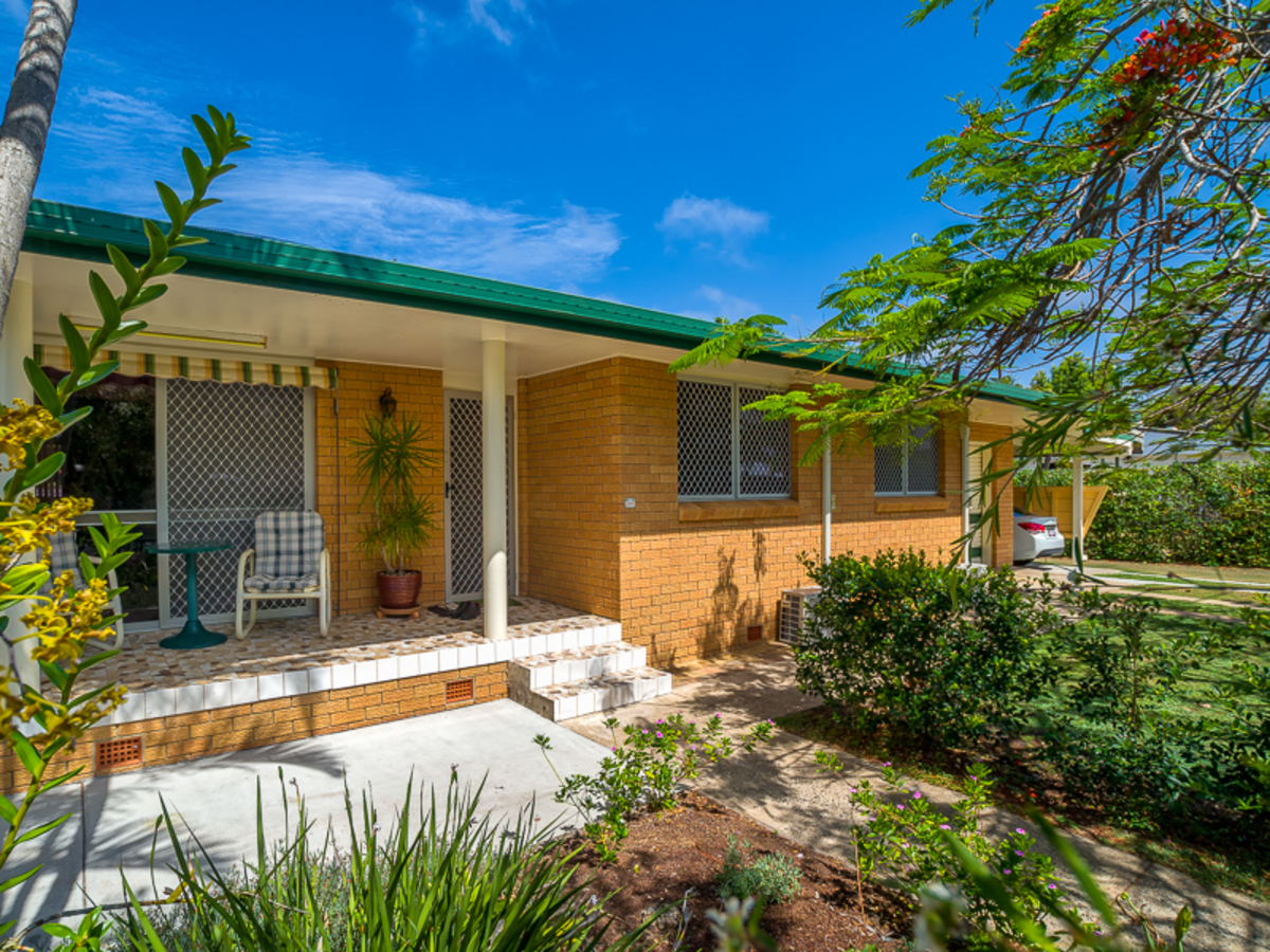 14 Robert Street, Torquay