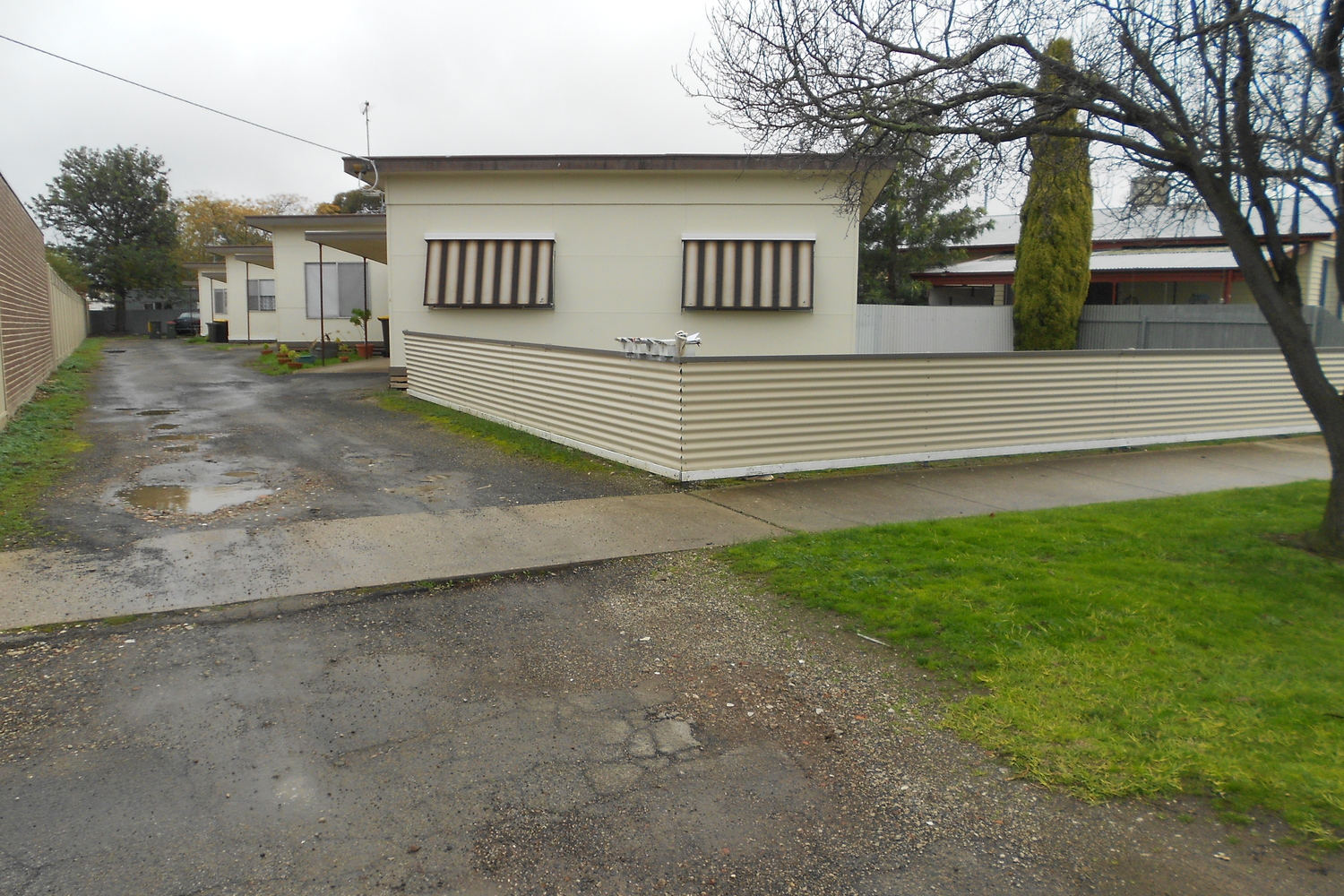 2 / 9 Burgess Street, Horsham
