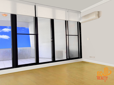 604 / 11A Lachlan St, Waterloo