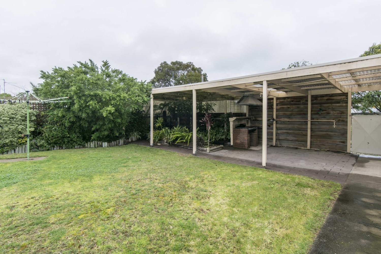 15 James Street, Horsham