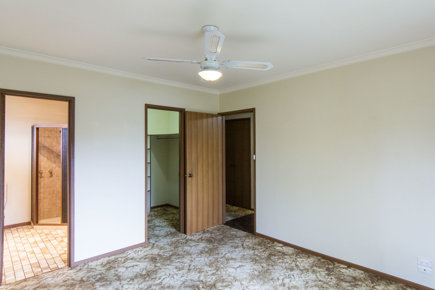 15 James Street, Horsham
