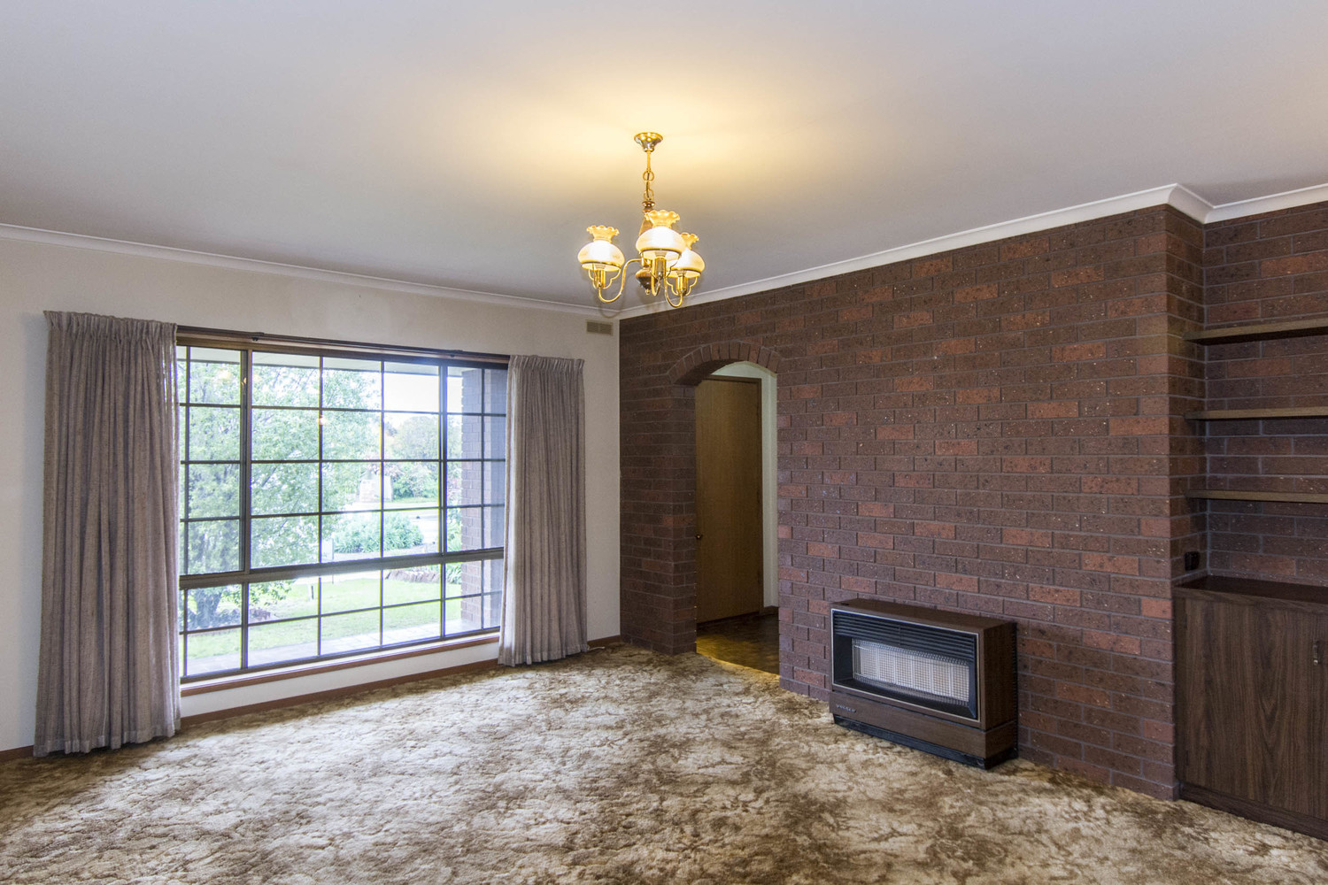 15 James Street, Horsham