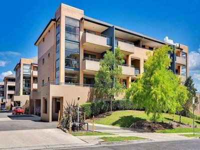 36 / 2A Hamilton Street East, North Strathfield