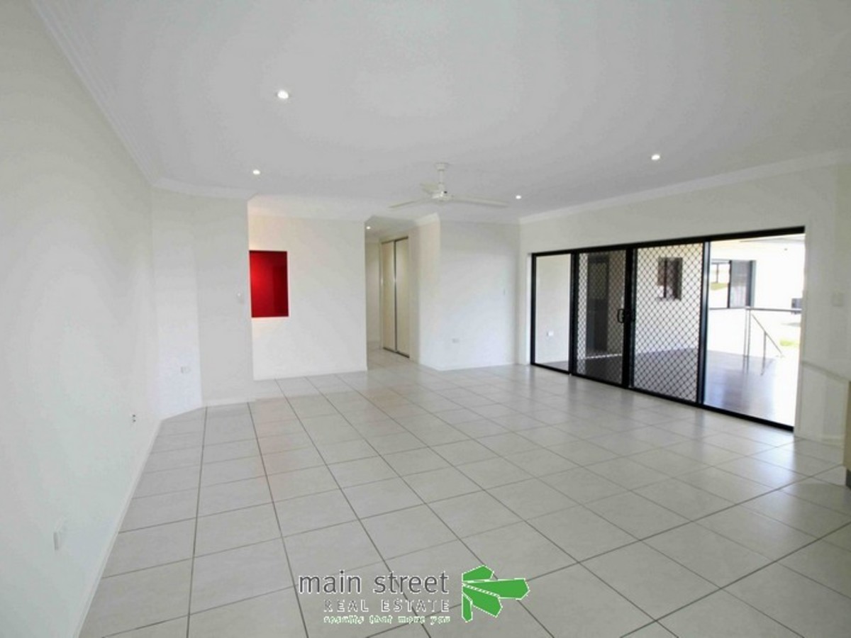 81 Loder Street, Atherton