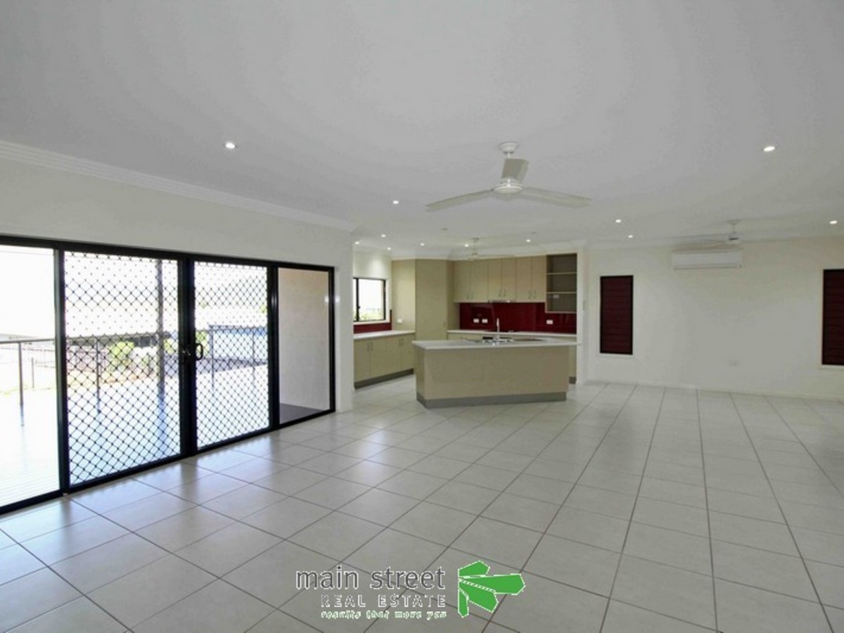81 Loder Street, Atherton
