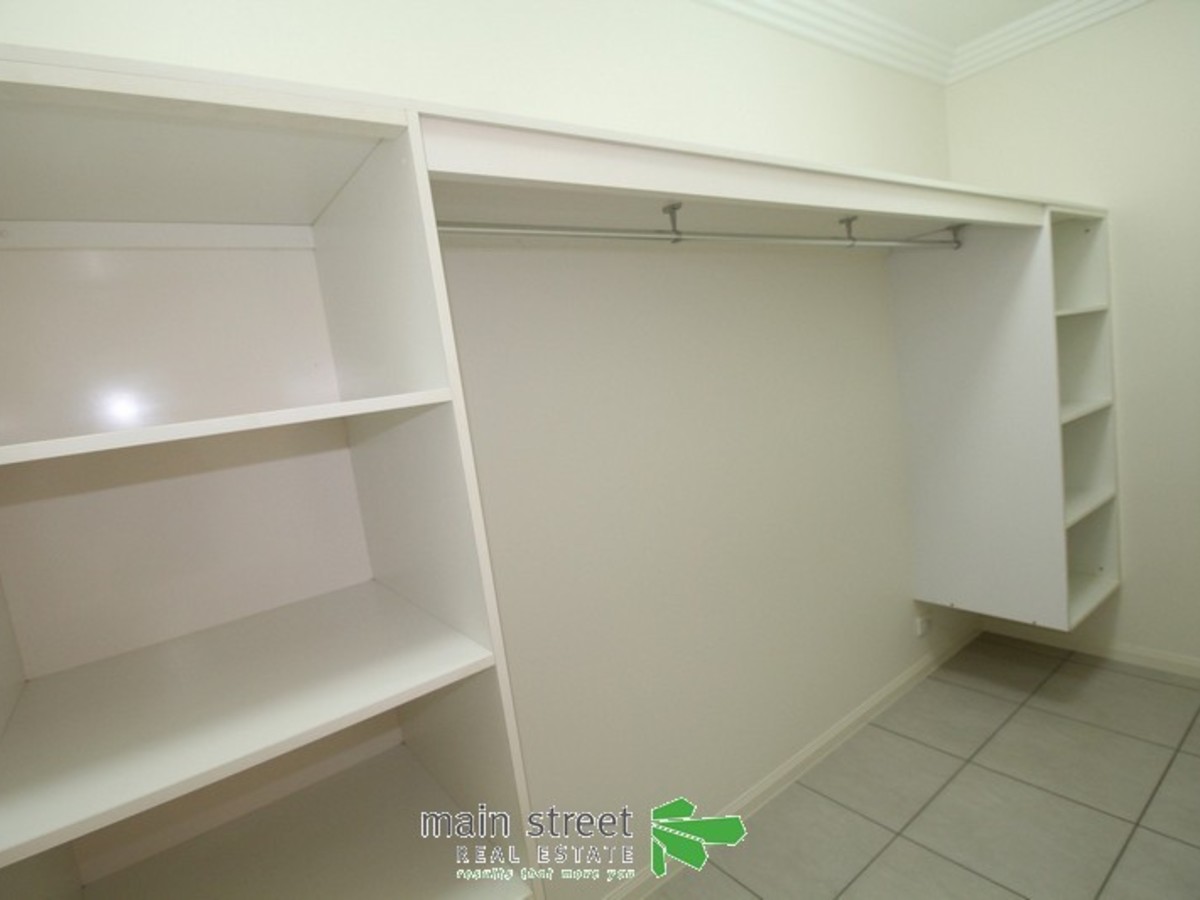 81 Loder Street, Atherton