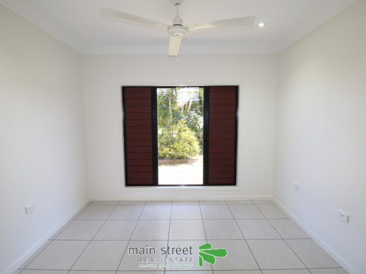 81 Loder Street, Atherton