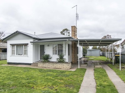 50 Williams Road, Horsham