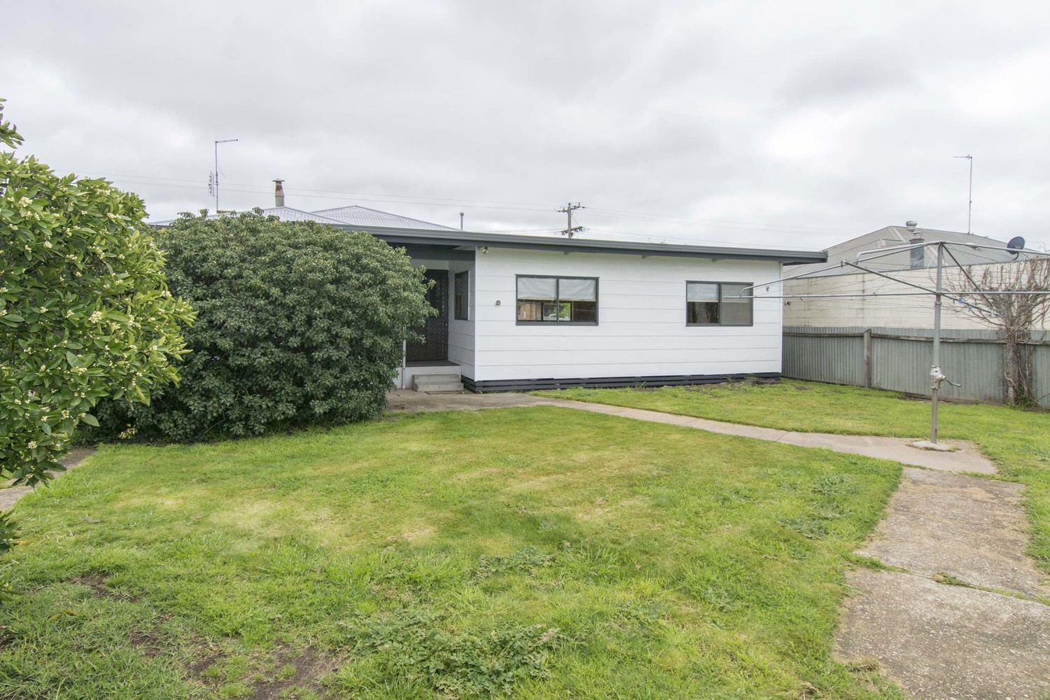 50 Williams Road, Horsham