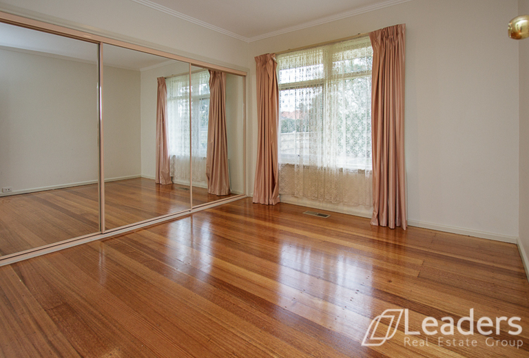 92 Hilton Street, Mount Waverley