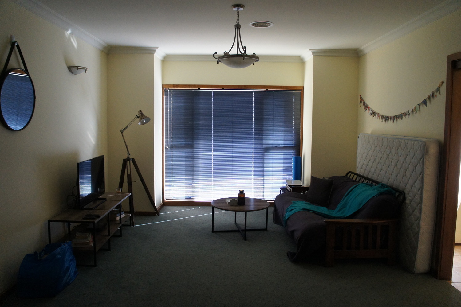 2 / 6 Carroll Street, Horsham