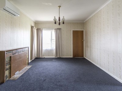 50 Williams Road, Horsham