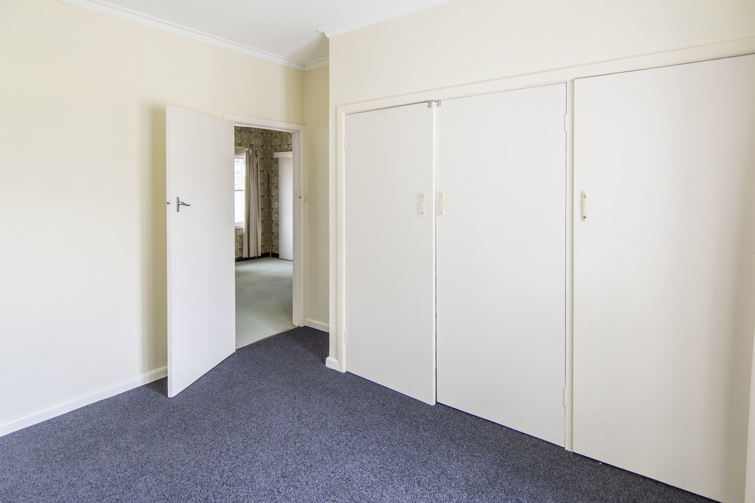 50 Williams Road, Horsham