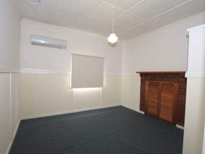 33 Victoria Hill Road, Heathcote