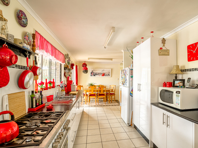 6 Melong street, Scarness