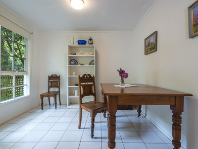 13 Taylors Road, Mount Macedon