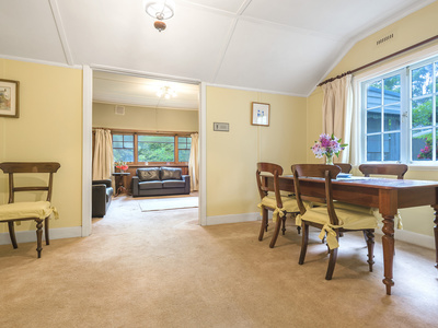 13 Taylors Road, Mount Macedon