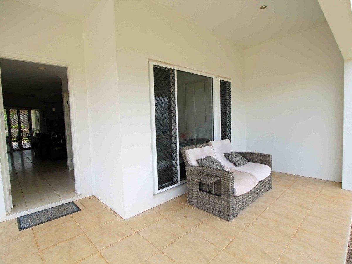14 Carnation Street, Atherton