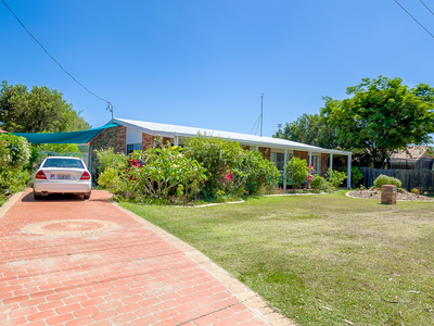 60 Frangipanni Avenue, Kawungan