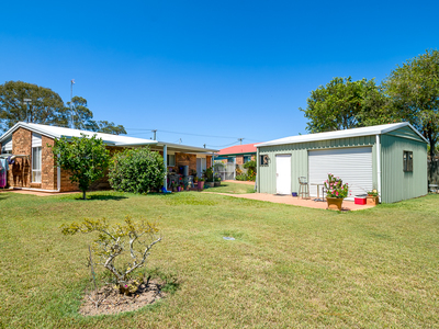 60 Frangipanni Avenue, Kawungan